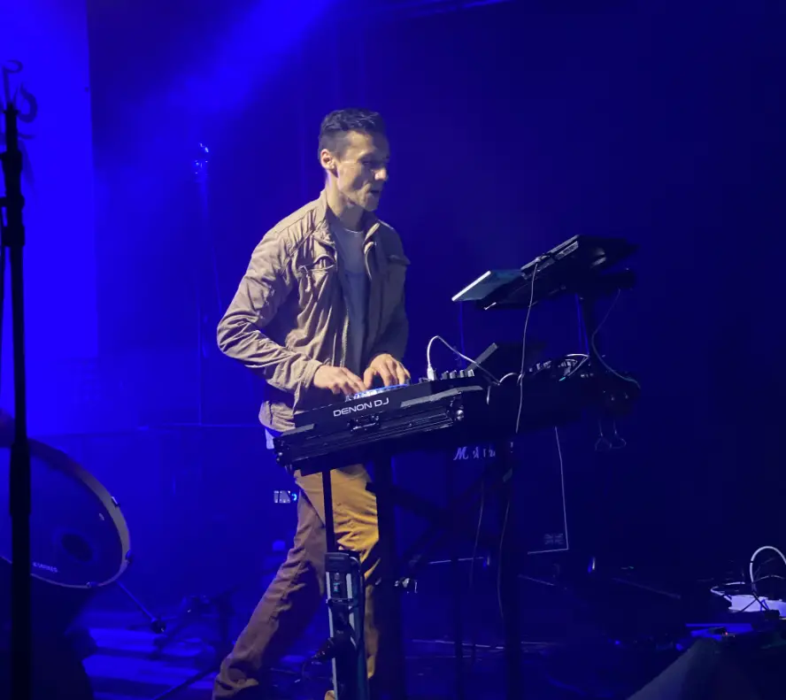 Professionelle Lichtanlage und DJ-Equipment von DJ Dimitry für Events in Köln und Bonn